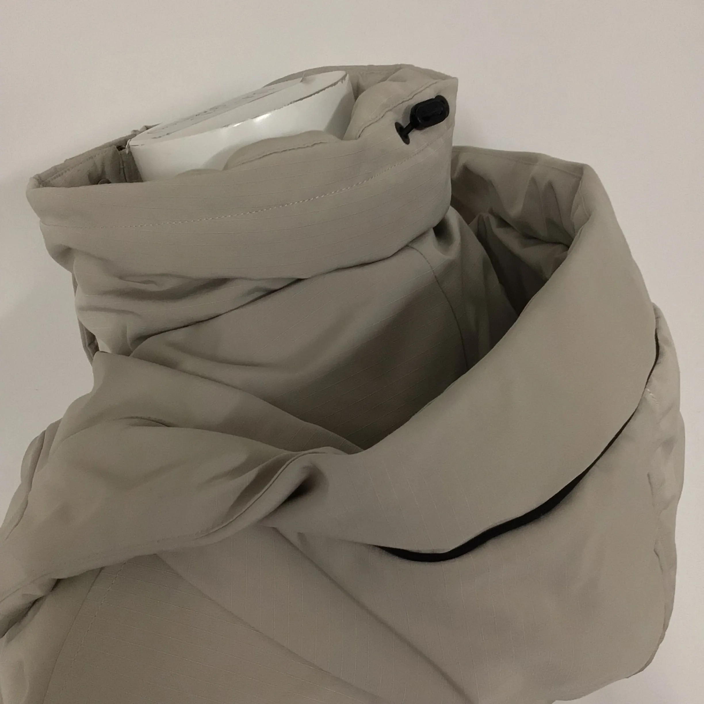 Bosideng Beige Taupe 90% Down Jacket Size 155/80A