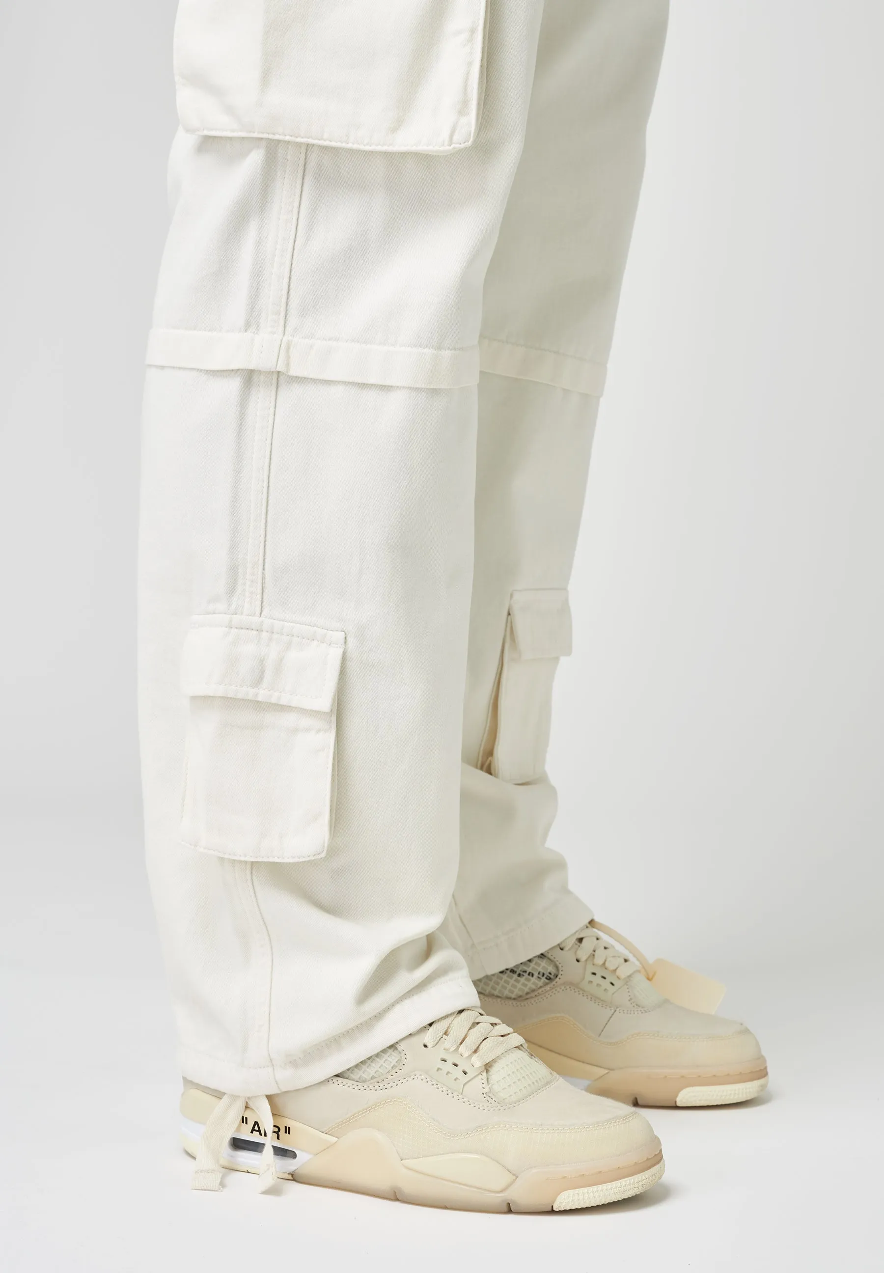 EightyFive Baggy Cargo Pants off white