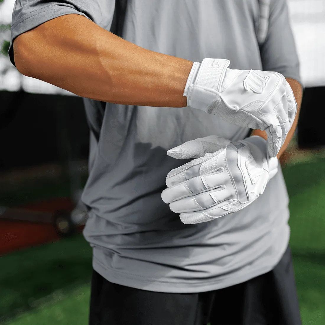 Marucci Signature Adult Batting Gloves (Multiple Colors): MBG4SGN