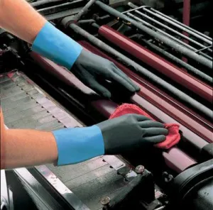 SHOWA Best Glove X-Large Chem Master Neoprene Over Natural Rubber Tractor Tread Grip Glove Flock Lined, Straight Cuff
