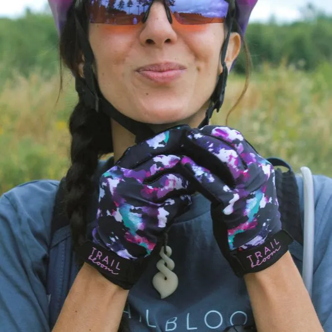 Swift Cycling Gloves - Ladies MTB Gloves - Cameo Print